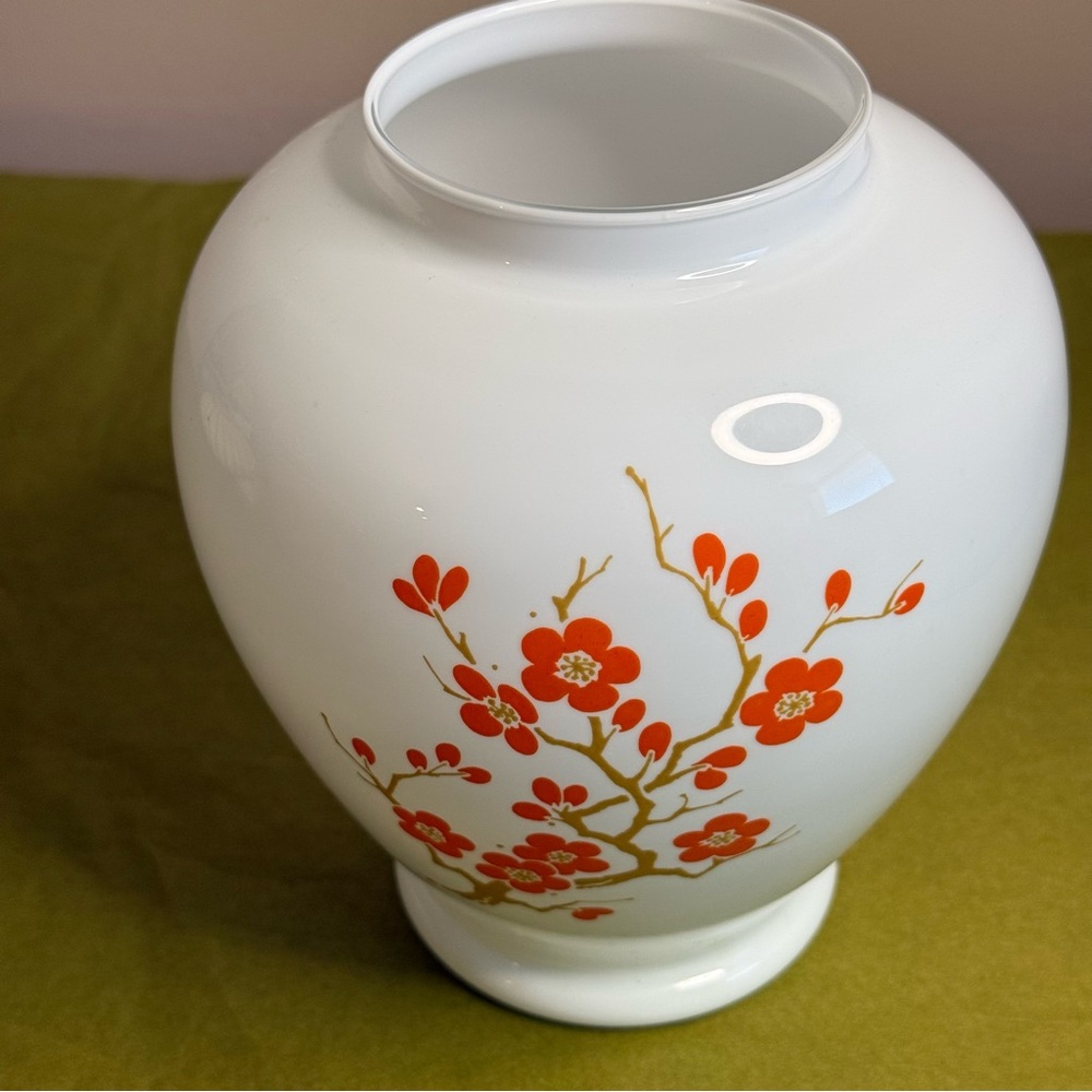 Italian Floral Vase Milk White Glass